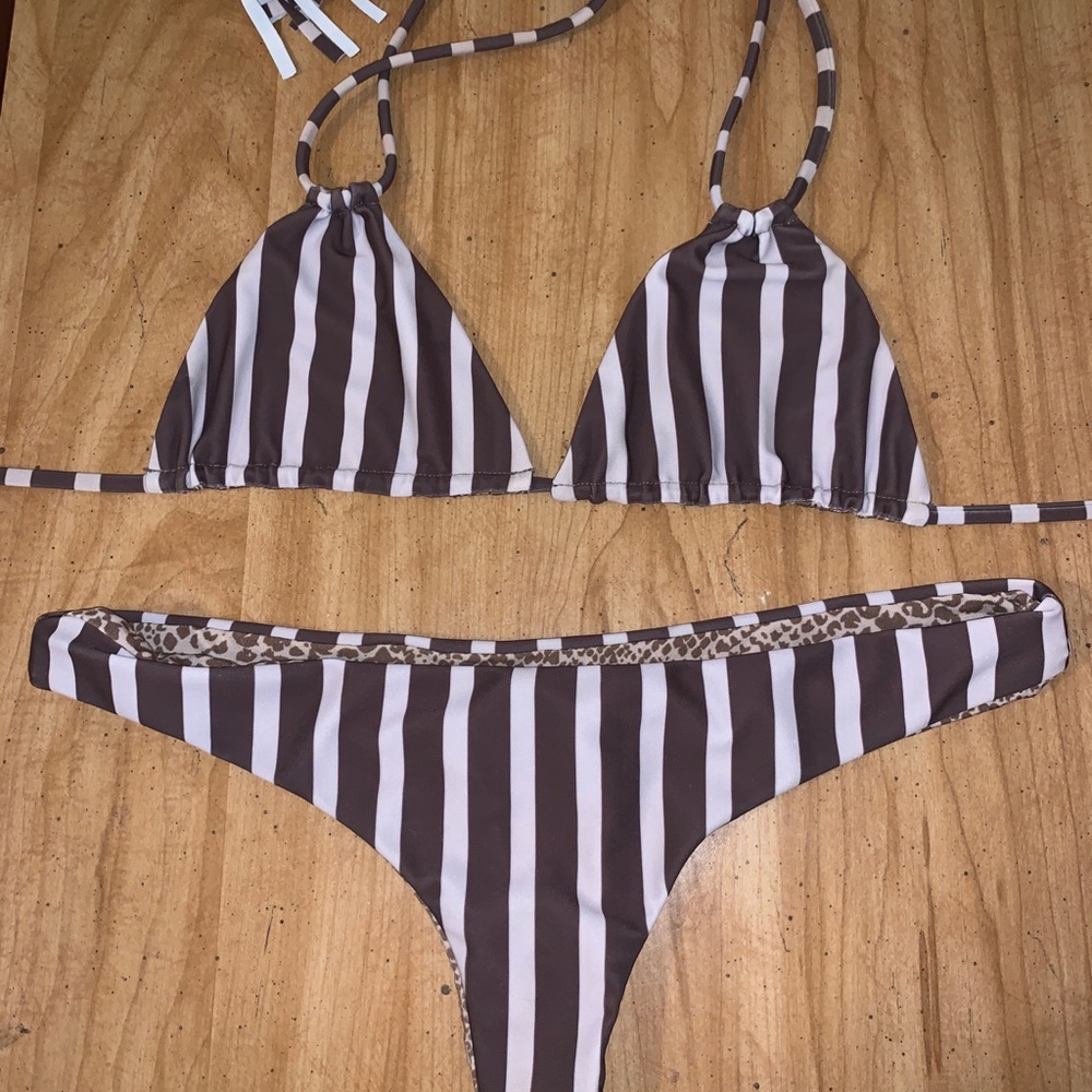 SOLD acacia S set